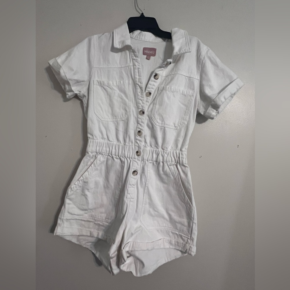 Show Me Your Mumu Cannon Romper in Seasalt Size large Short Sleeve Pocket Front